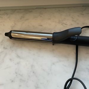 Ghd Curve 1” curling iron